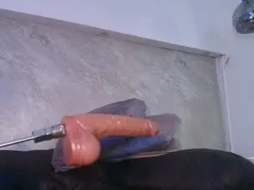 Chaturbate Live Sex Cam of dixie_grey1