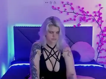 Chaturbate Nude Webcam of joannlowes