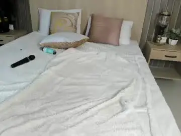 rebeca_cortez1 from chaturbate