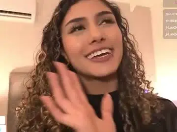 Chaturbate Live Sex of daddysgirrl1_