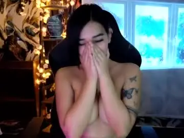 Chaturbate Free Live Porn of urasiandreamgirlxxx