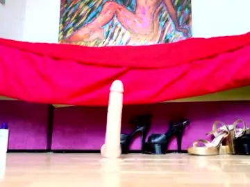Chaturbate Free Live Porn of lindalovesexy