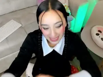 Chaturbate Live Porn of tiny_cora