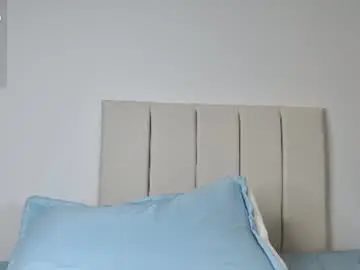 Chaturbate Live Porn of little_caro13