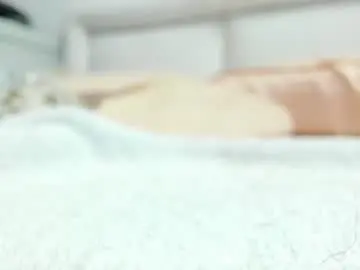 Chaturbate Best live sex cam show of zara_lopez