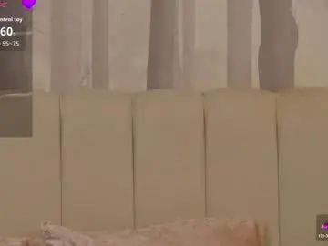 ellaander from chaturbate