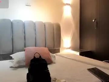 Chaturbate Nude Webcam of alaskaflowers_