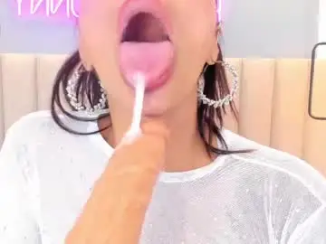 Chaturbate Private Sex Chat of leamonroe__
