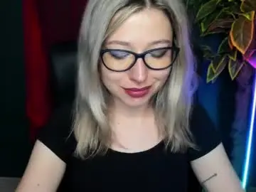 Chaturbate Adult Video Chat of heidi_pleasure