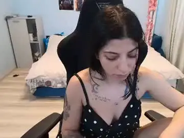 Chaturbate Live Sex of raven_haired_goddess