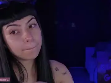 saraadesire from chaturbate