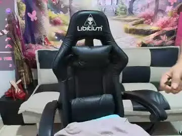 alyssa_anal from chaturbate
