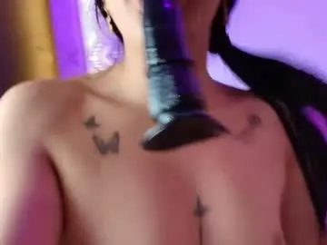 Chaturbate Free Live Porn of blue_vely