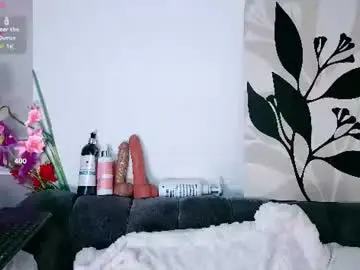 Chaturbate Live Porn of abbygarcia_oli