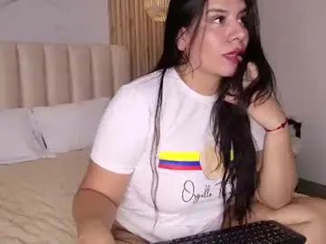 Chaturbate Live Sex Cam of valentinavega25