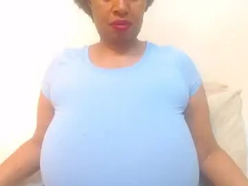 Chaturbate Sex Cam of boobyqueen24