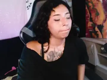 Chaturbate Nude Webcam of jaadee18