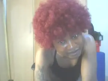 Chaturbate Free Porn Cam of ivyqueen35