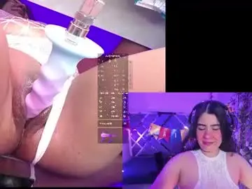 Chaturbate Live Sex Cam of daphnecontry
