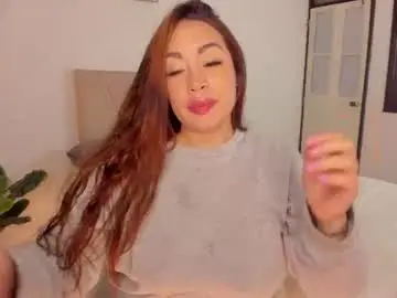 Chaturbate Best live sex cam show of leah_01