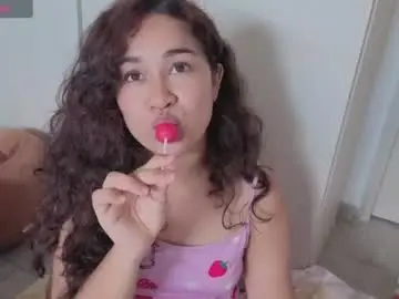 Chaturbate Free Live Porn of rossie_lanie_