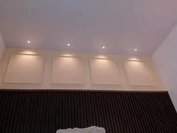 Chaturbate Live Sex Cam of scarlett_voss1