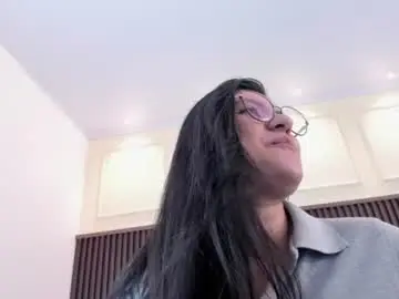 Chaturbate Live Sex Cam of scarlett_voss1