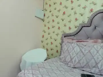 Chaturbate Live Sex Cam of watson_crystal00