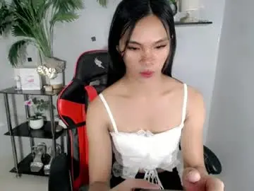 Chaturbate Live Sex Cam of yumiexx