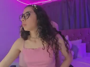 kiara_lovelyy from chaturbate