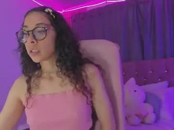 Chaturbate Adult Video Chat of kiara_lovelyy