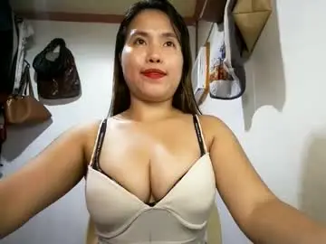 Chaturbate Live Porn of sweetie_trishiaxx