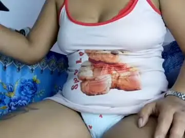 Chaturbate Live Porn of diamond_lucy83