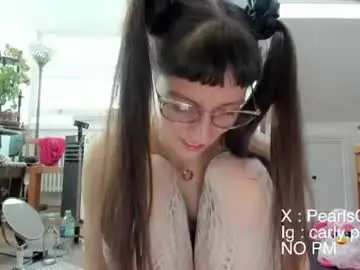 Chaturbate Nude Webcam of carlypearls