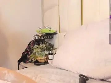 Chaturbate Free Live Porn of mia_vy