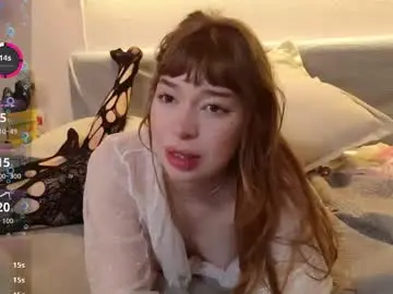 Chaturbate Nude Webcam of aurora_radiance