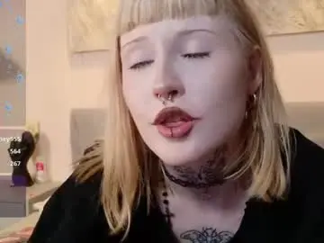 Chaturbate Free Porn Cam of aurora_radiance