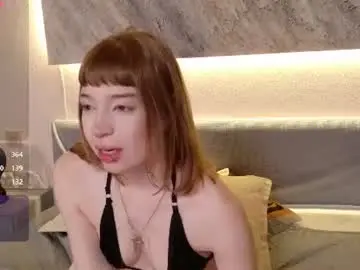 Chaturbate Sex Cam of aurora_radiance