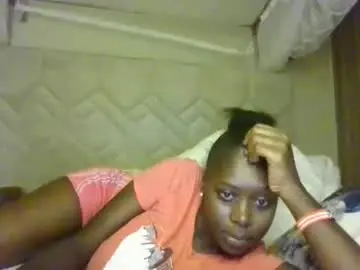prettydulce from chaturbate