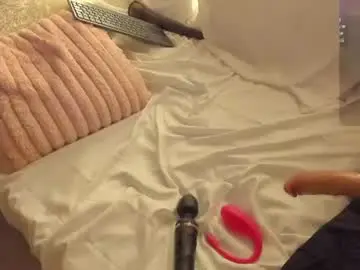 Chaturbate Watch Live Sex Cams of luany_moon