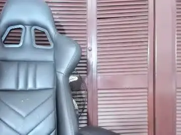 Chaturbate Sex Cam of maskedgirl01