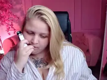 Chaturbate Watch Live Sex Cams of sladadeew