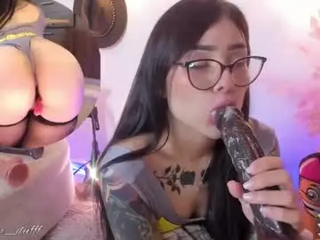 pam_duff from chaturbate