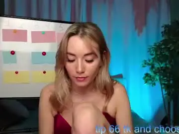 Chaturbate Live Sex Cam of rosie_mac