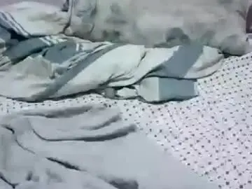 Chaturbate Sex Cam of squirtypussie