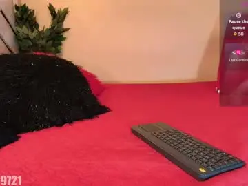 Chaturbate Adult Video Chat of marcela_davila1
