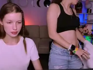 khloebeauty from chaturbate
