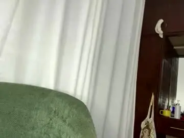 Chaturbate Live Sex of she_thick_n_sexxy