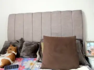 Chaturbate Live Sex Cam of crazygirlsweet