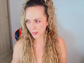 Chaturbate Best live sex cam show of _madamemature_